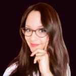 Alice - Social Media Manager