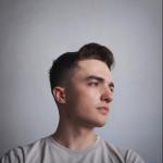 Mathias - Infographiste 3D / designer luxe parfumerie et cosmétique