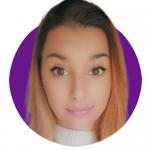 Cassandra C. - Graphiste Print et web / Community manager