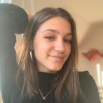 Ella - Community Manager, Blogueuse, Assistante, Copywriter