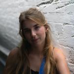 Elodie - Directrice Artistique & Graphiste