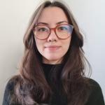 Maude - Rédactrice Web SEO & Print (Immo, éditions, culture)