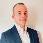 Julien - Consultant Data Analytics | Data viz | SEA