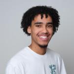 Julian - Community manager et créateur de contenu