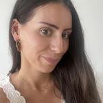 Donia - Consultante communication et commercial