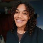 Léane - Graphiste / Illustratrice / Typographe