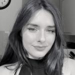 Agathe - Chargée de communication & Relations publiques