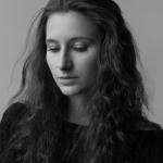 Justine - Photographe portrait / corporate / clients privés