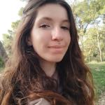 Elise - Community manager & Brand Designer