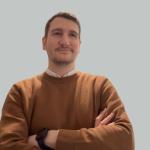 Julien - Commercial | Stratégie commerciale, prospection & closing