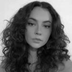 Mathilde - Directrice artistique, graphiste & photographe