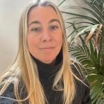 Clara - Directrice artistique | 3D, scénographie & graphisme