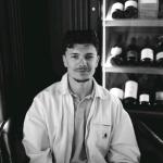 Maxime - Directeur Artistique/ Graphiste Spécialisé dans le Branding