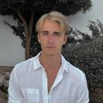 Louca - Expert en intégration IA et automatisation