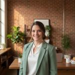 Dina - Ingénieure pédagogique, Qualiopi, AO et marchés publics