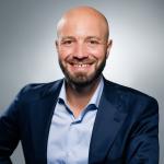 Namik - Consultant Senior