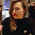 Jennifer - Directrice artistique, graphic designer 360°, illustratrice