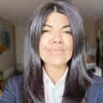 Naima - Consultante en relations presse BtoB Tech et Industrie