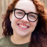 Celina - Social Media Manager FR/EN