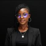 Leslyne - Graphic Designer & Visual Storyteller