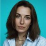 Léa - Business Analyst | Power BI & Salesforce