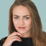 Julia - Vidéaste - Réalisateur, cadreur, monteur