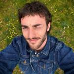 Hugo - Designer Graphique