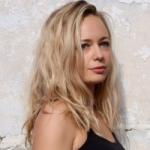 Celine - Médiatrice en environnements créatifs & coach artistique