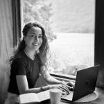 Estelle - Graphiste print, édition & packaging