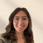 Alexandra - Manager en communication, marketing & identité de marque