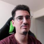 Ayoub - Développeur Full-Stack Senior PHP React Node.js