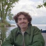 Théo - Consultant en stratégie de marque et création de contenu