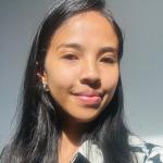 Esther - Assistante