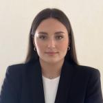 Laurine - Chargée de communication | Digital, Influence & Événementiel