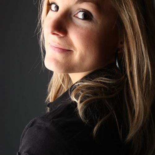 Sabine P. - Community Manager et Rédactrice Web