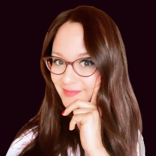 Alice B. - Social Media Manager