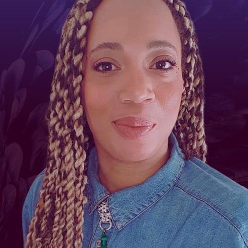 Rebecca J. - Consultante Stratégie de marque et Communication digitale