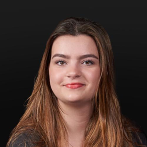 Maéva P. - Directrise Artistique / UI designer