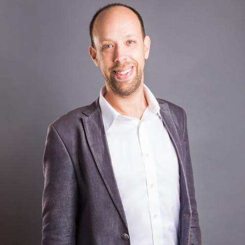 David B. - Réalisateur vidéos corporate pub reportage émissions
