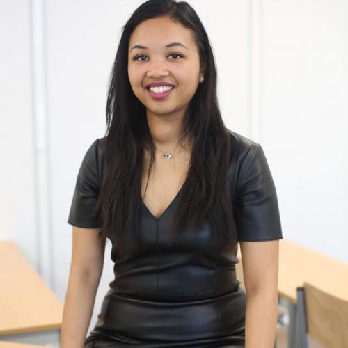 Noémie R. - Office Manager / Gestionnaire d'affaires