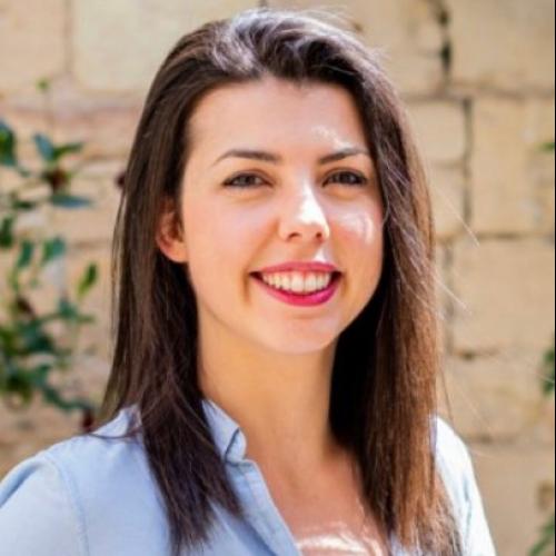 Julie R. - Assistante de formation et conceptrice elearning