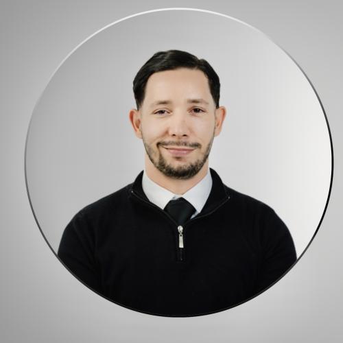 Alexandre B. - SOCIAL MEDIA MANAGER