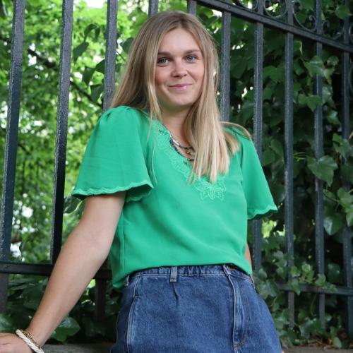 Emilie G. - Experte digitale et architecte d'intérieur