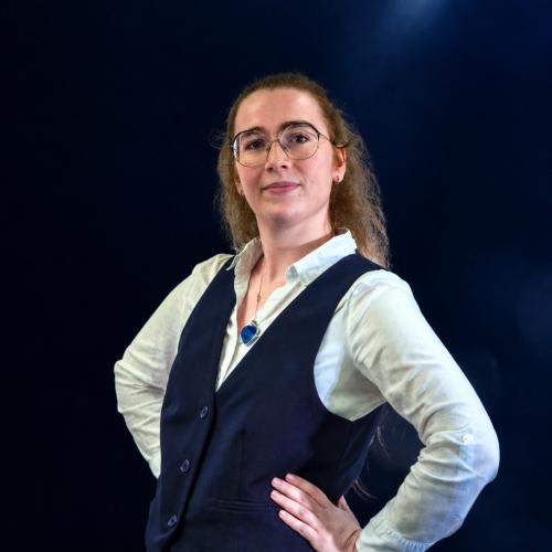 Megan M. - Monteuse Vidéo et Cadreuse / Photographe