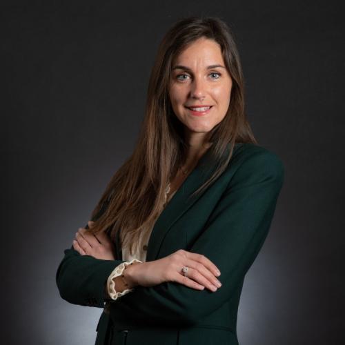 Laurie R. - Formatrice en Management / Relation client / RH