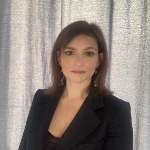 Claudia A. - Business Consultant