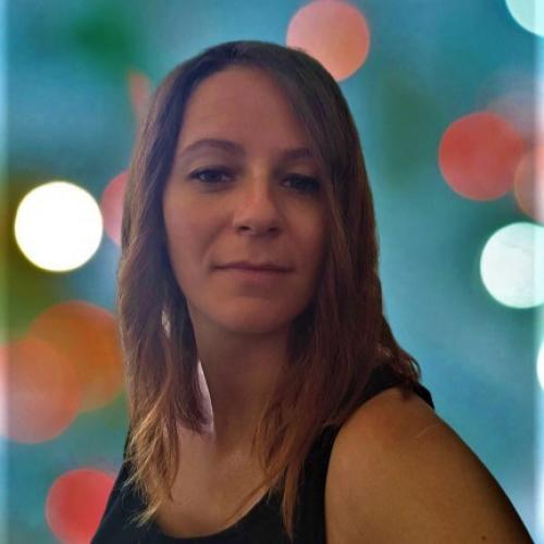 Aurélie D. - Développeur web et coordinateur de projet IT