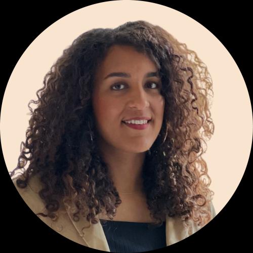 Adeline V. - Graphiste senior – supports print & digitaux