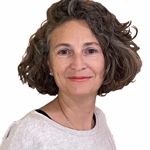 Caroline L. - De la secrétaire à la comptable en passant par la fiscalité.