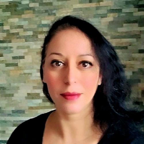 Samira L. - Office Manager / Responsable Administratif & Comptable